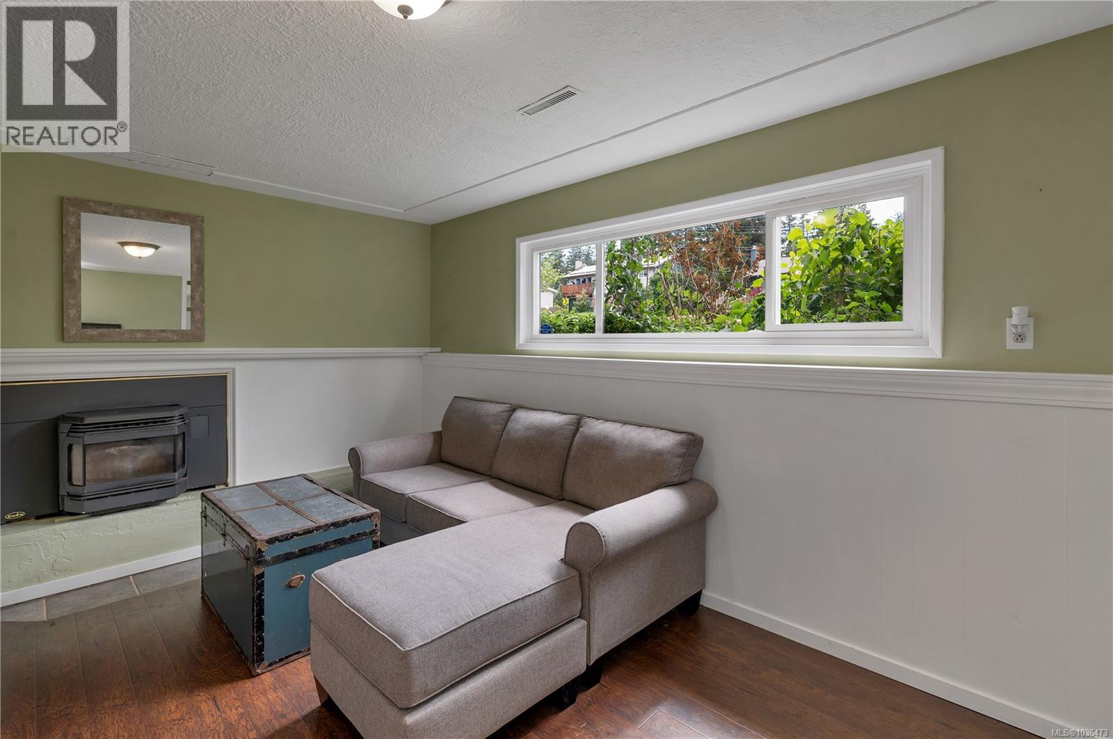 460 Lutod Rd - 26