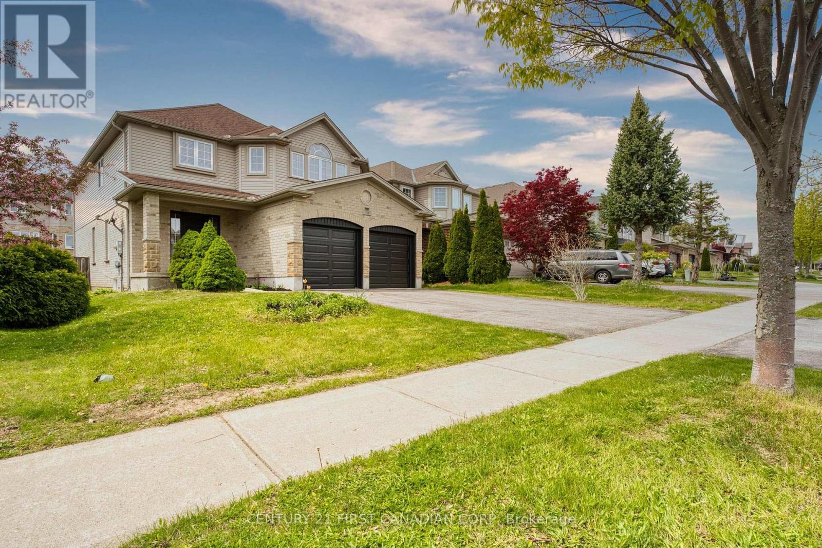 799 OAKCROSSING ROAD - Image 2