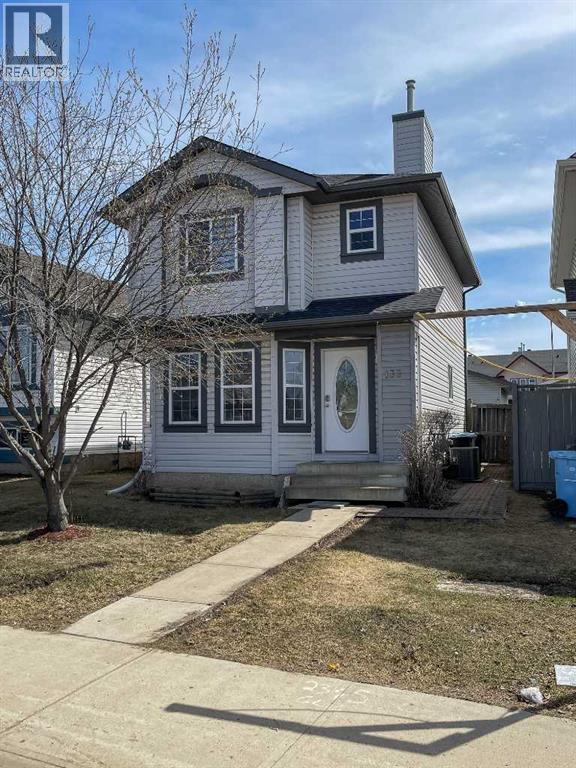 133 Diefenbaker Drive North, Fort McMurray