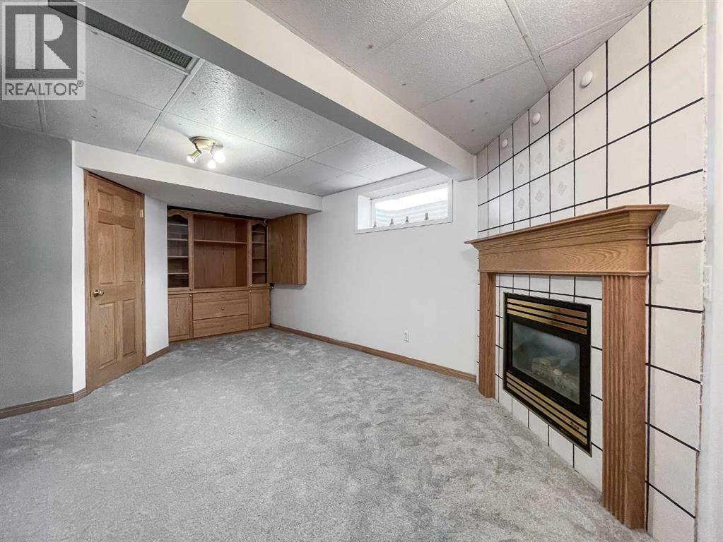 133 Diefenbaker Drive North, Fort McMurray