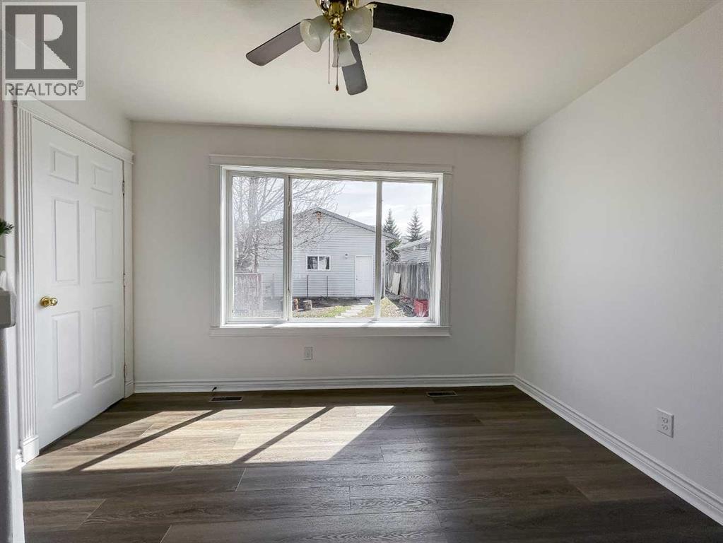 133 Diefenbaker Drive North, Fort McMurray