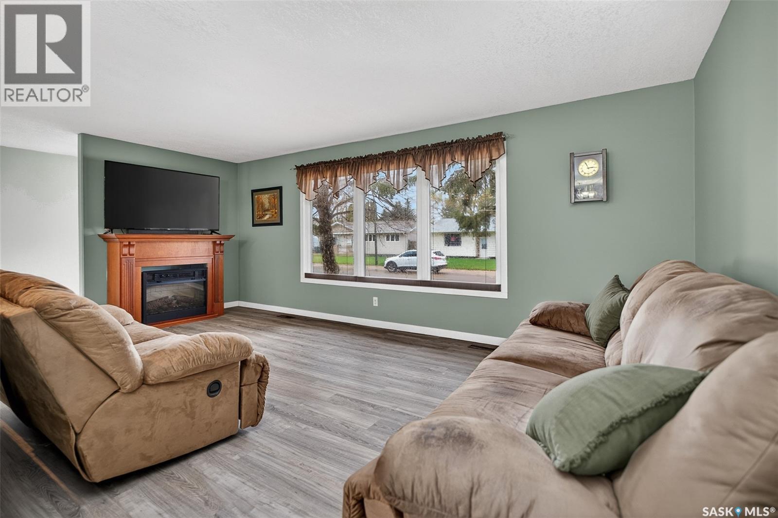 1227 Pascoe DRIVE E - 9