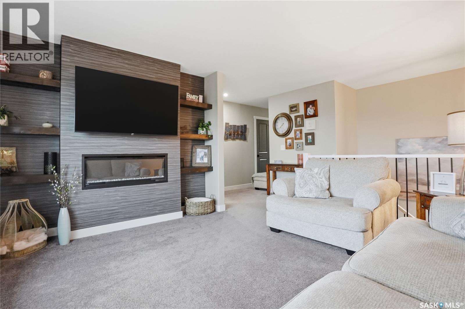 175 McArthur LANE - 33