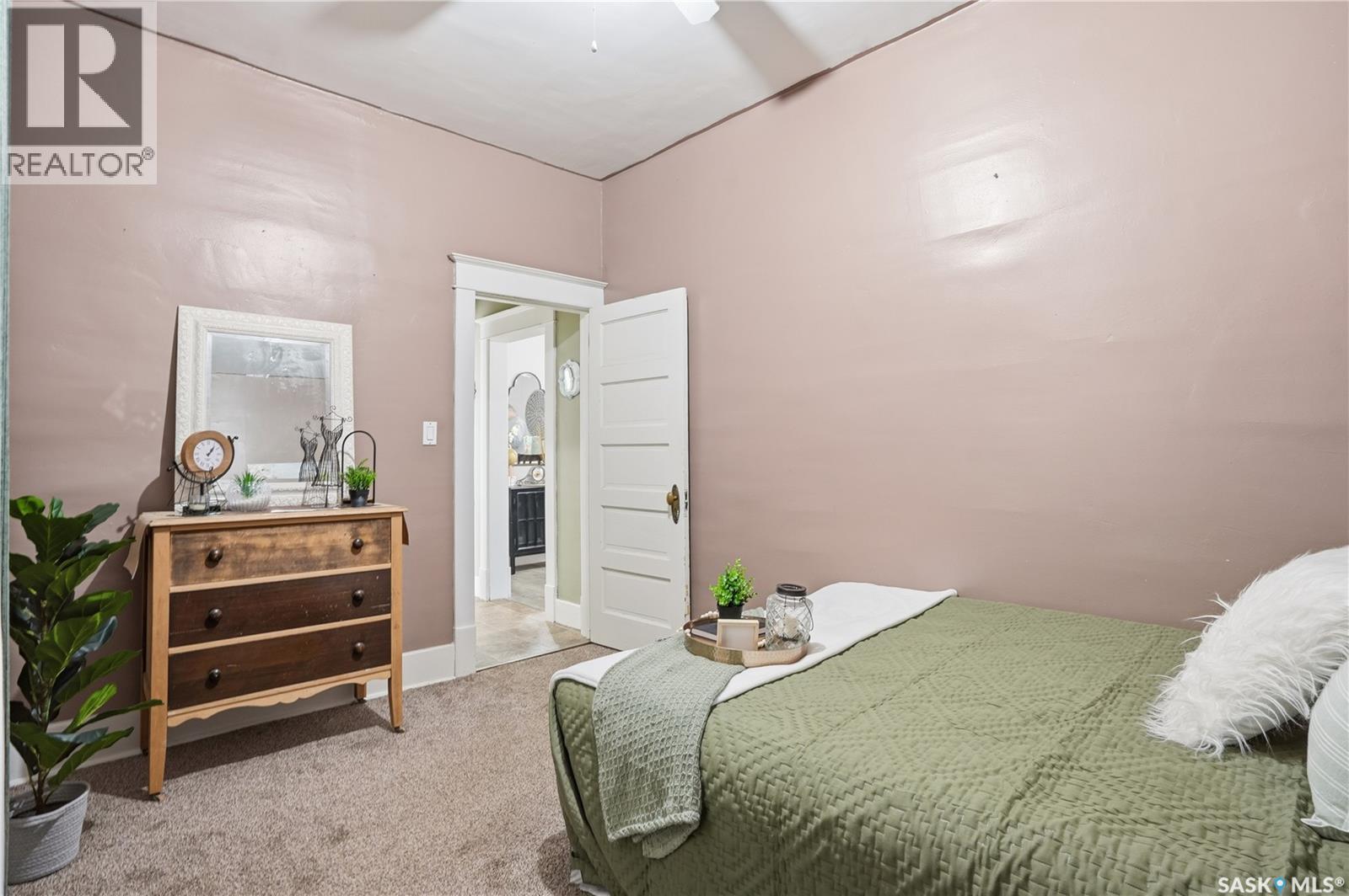 1150 3rd AVENUE NE - 26