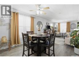 Storage - 1150 3rd Avenue Ne, Moose Jaw, SK S6H1G1 Photo 11
