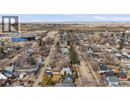 1150 3rd Avenue Ne, Moose Jaw, SK S6H1G1 Photo 63