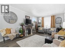 Bedroom - 1150 3rd Avenue Ne, Moose Jaw, SK S6H1G1 Photo 9
