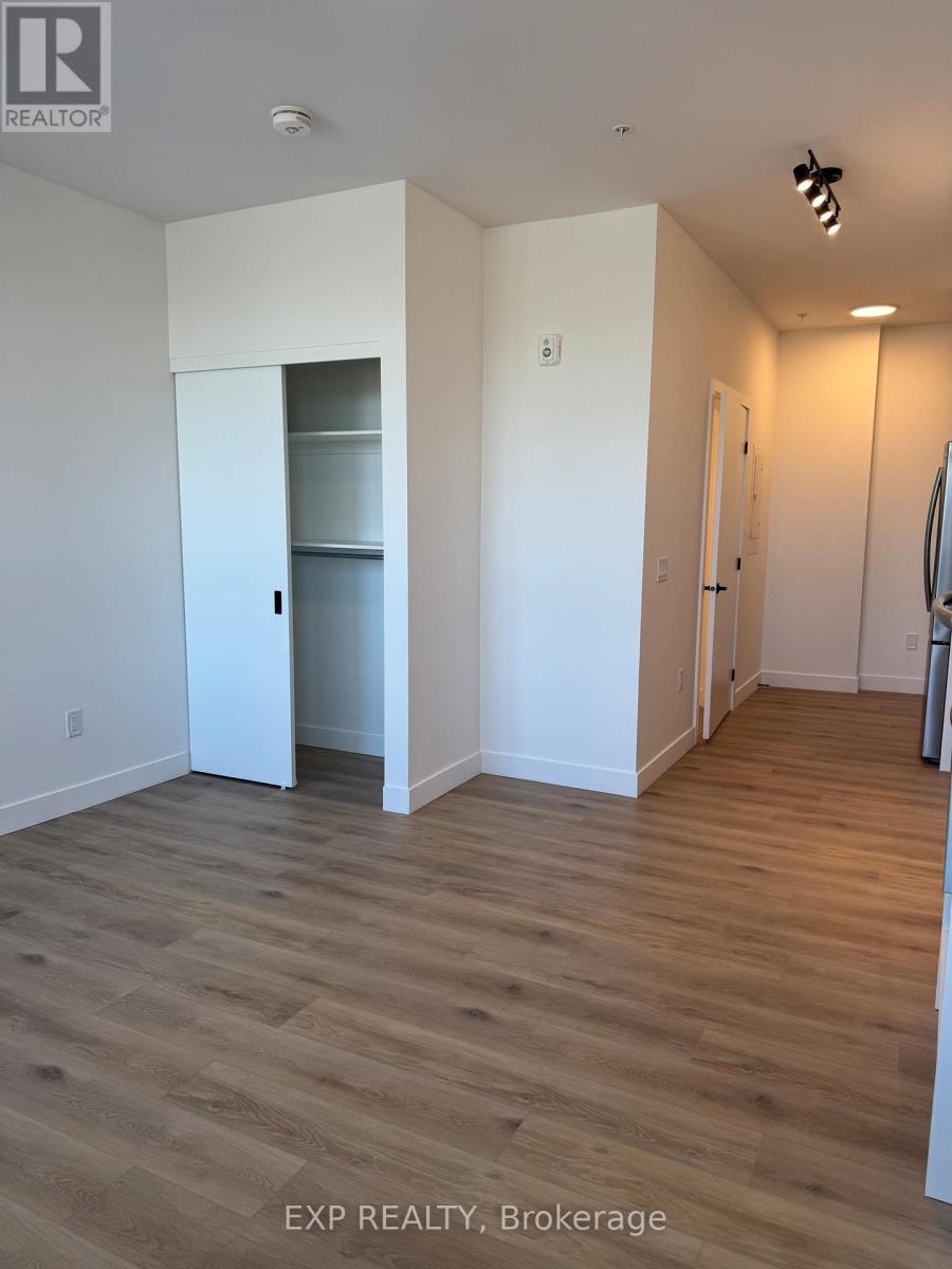 1 Bath Apartment for Rent in Ottawa – 410 – 1600 JAMES NAISMITH DRIVE, Ottawa – MLS# X13135060 - Image 17