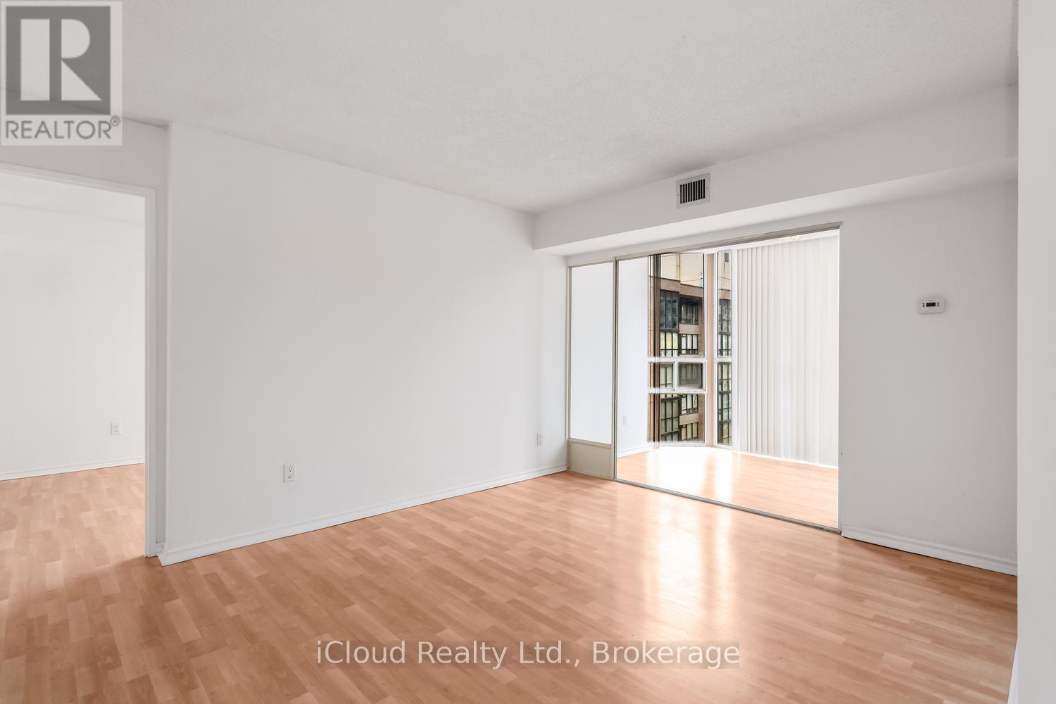 #2111 285 ENFIELD PLACE - 12