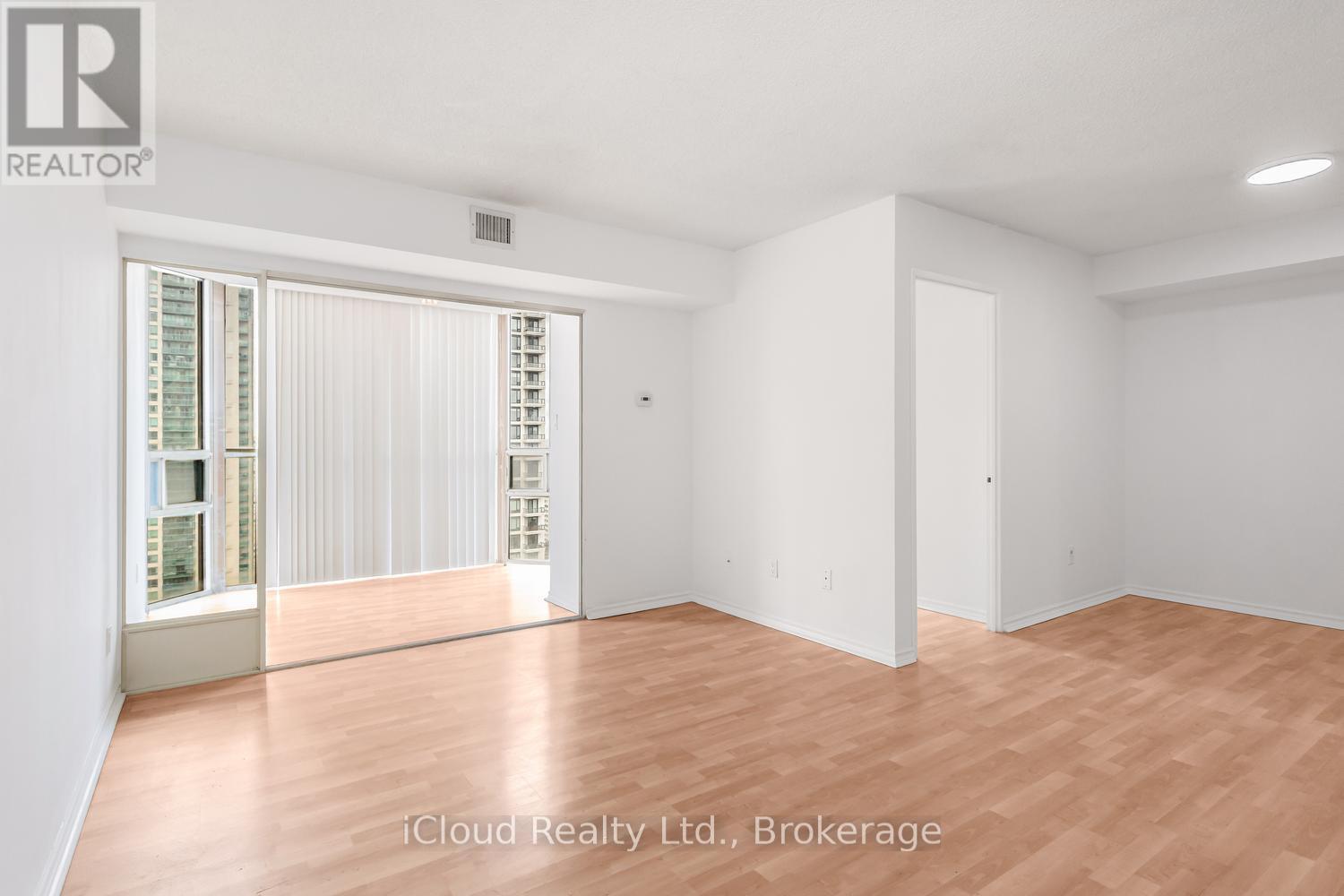 #2111 285 ENFIELD PLACE - 13