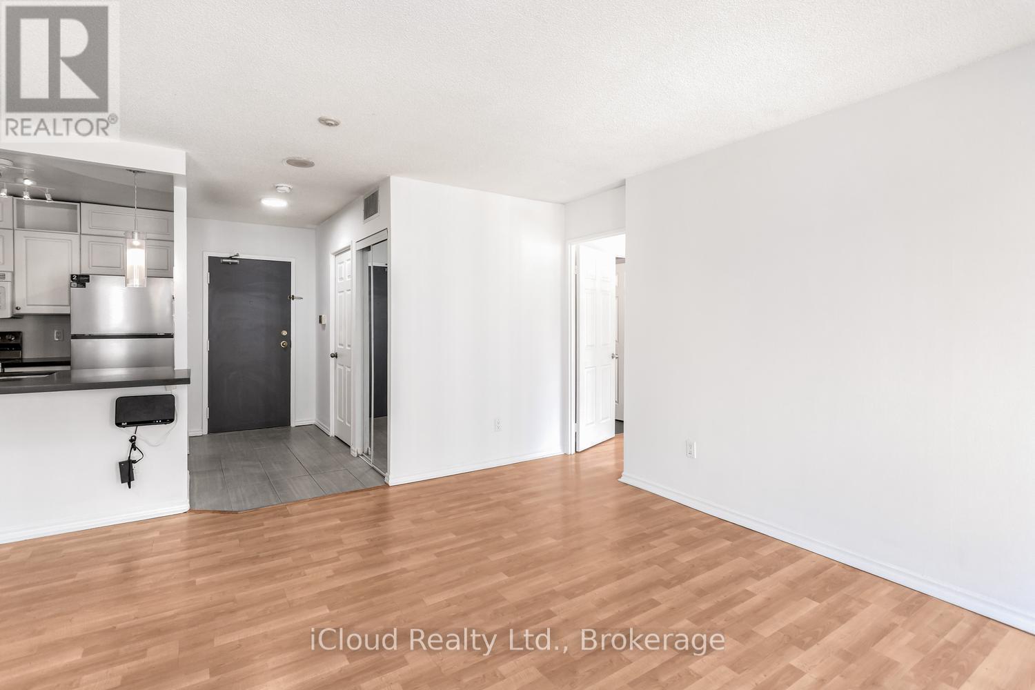 #2111 285 ENFIELD PLACE - 17