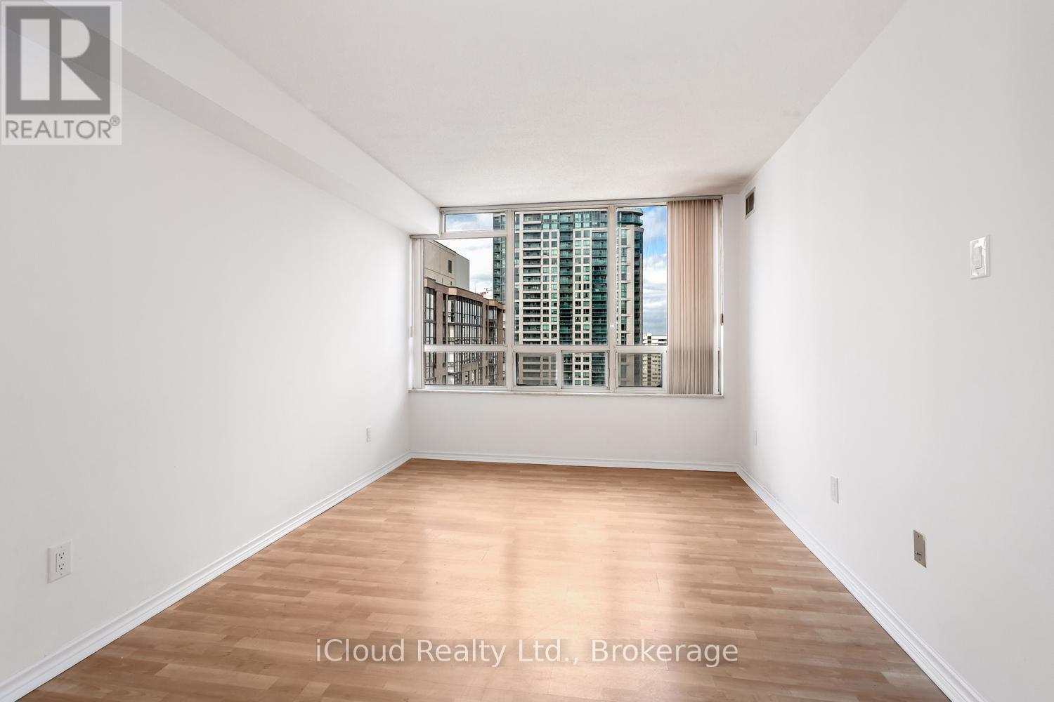 #2111 285 ENFIELD PLACE - 36