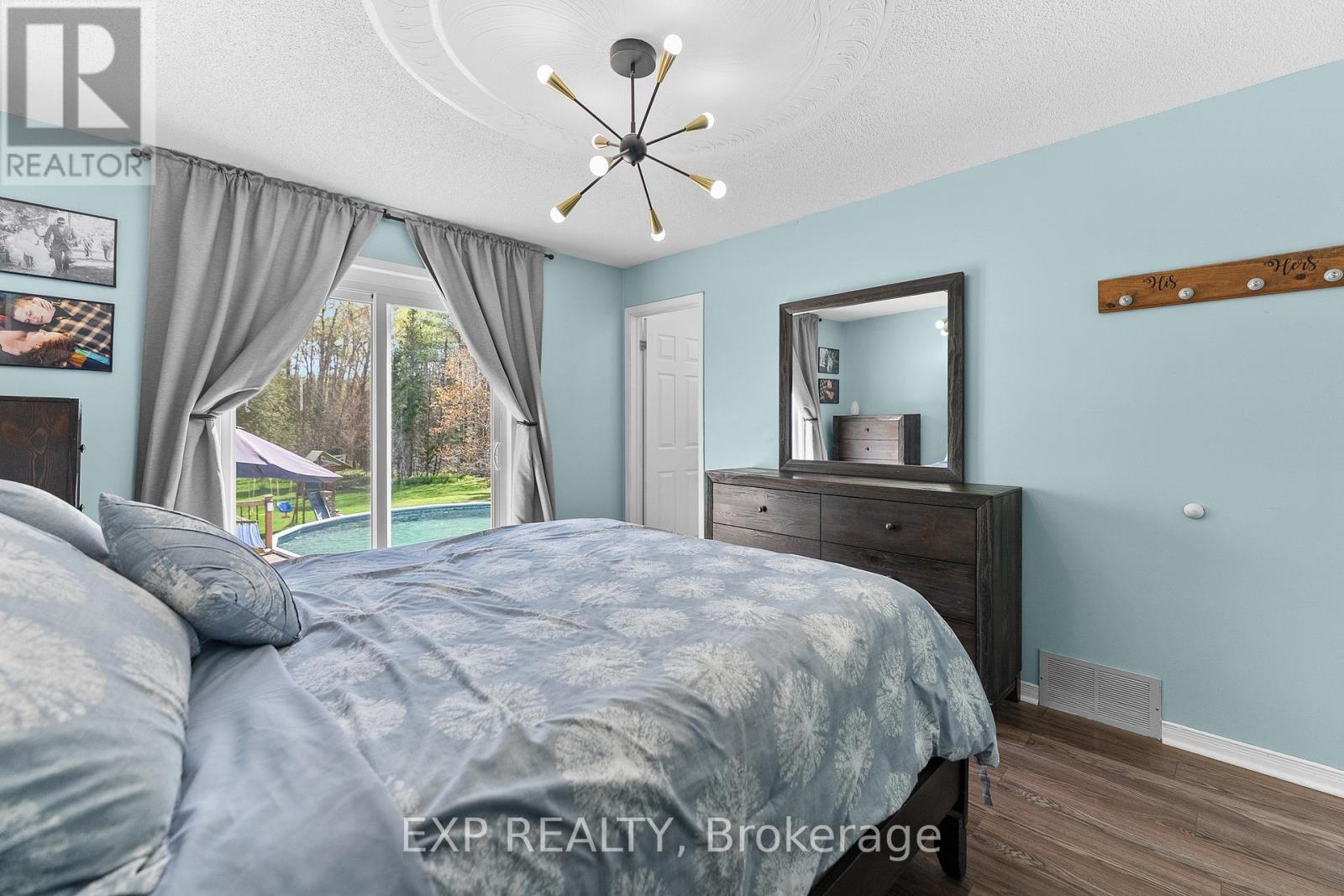 1348 SCHEEL DRIVE - 20