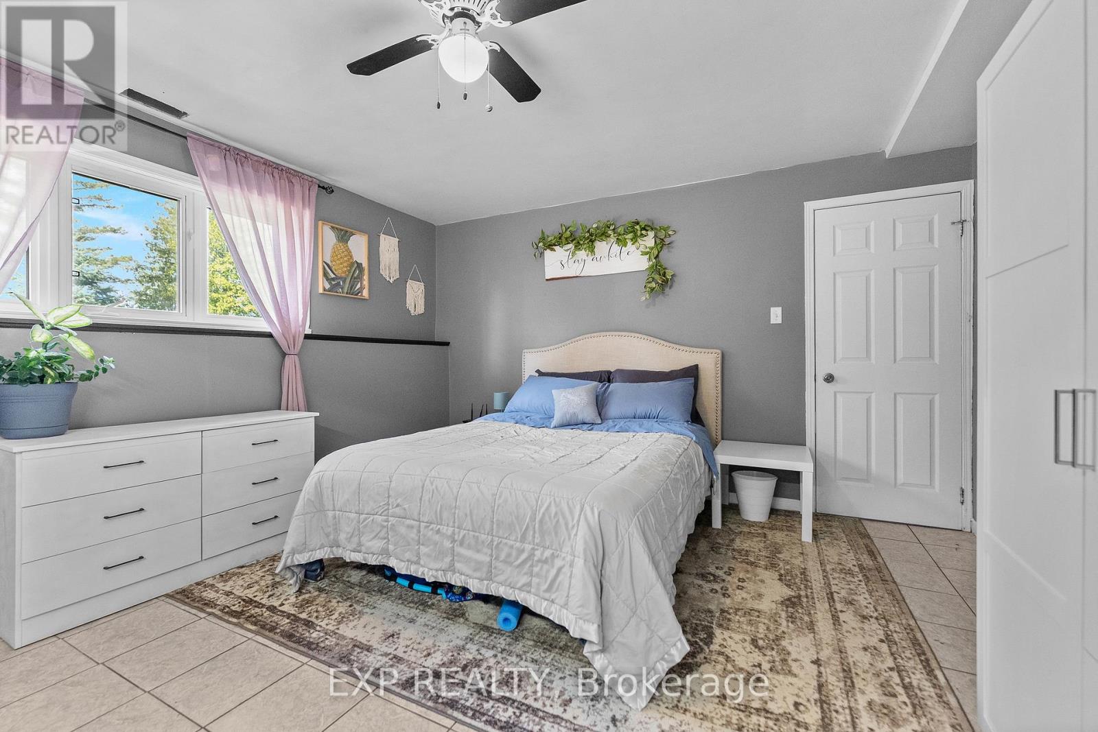 1348 SCHEEL DRIVE - 25