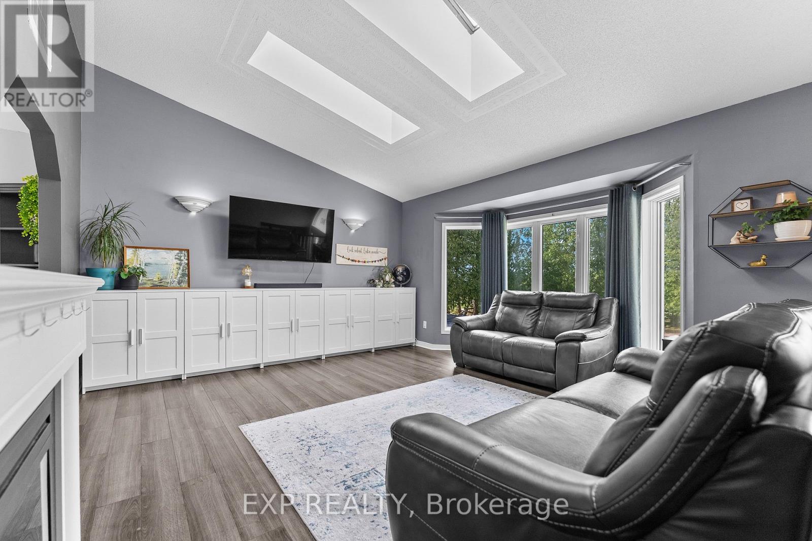 1348 SCHEEL DRIVE - 7