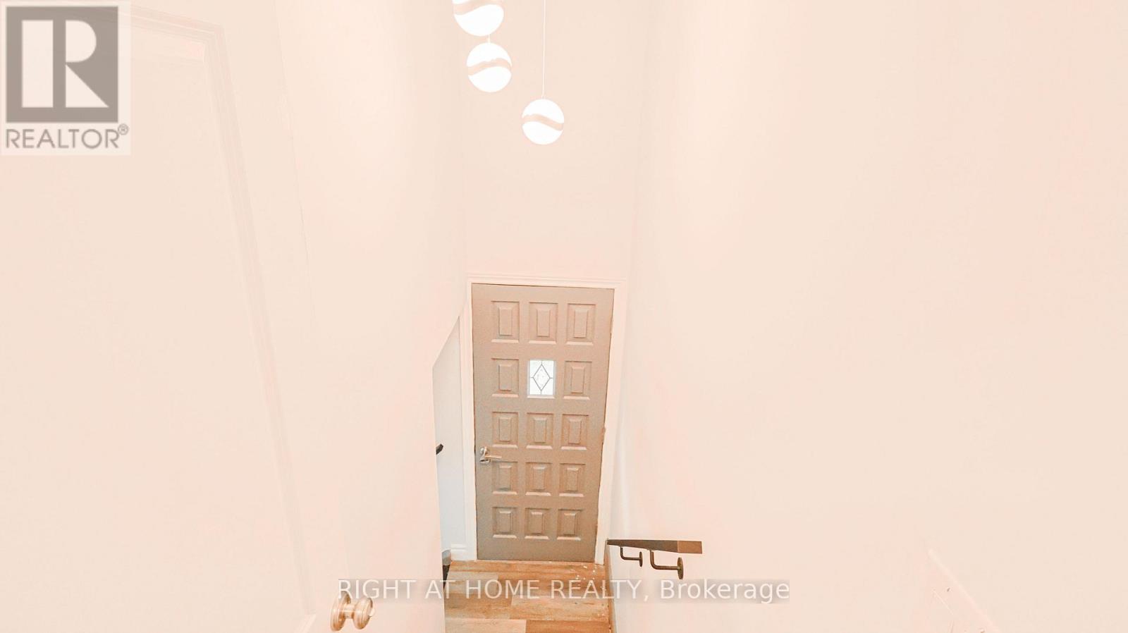 150 TOWER DRIVE - 22