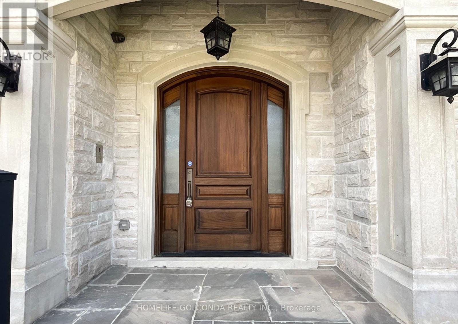57 ROOSEVELT DRIVE - Image 3