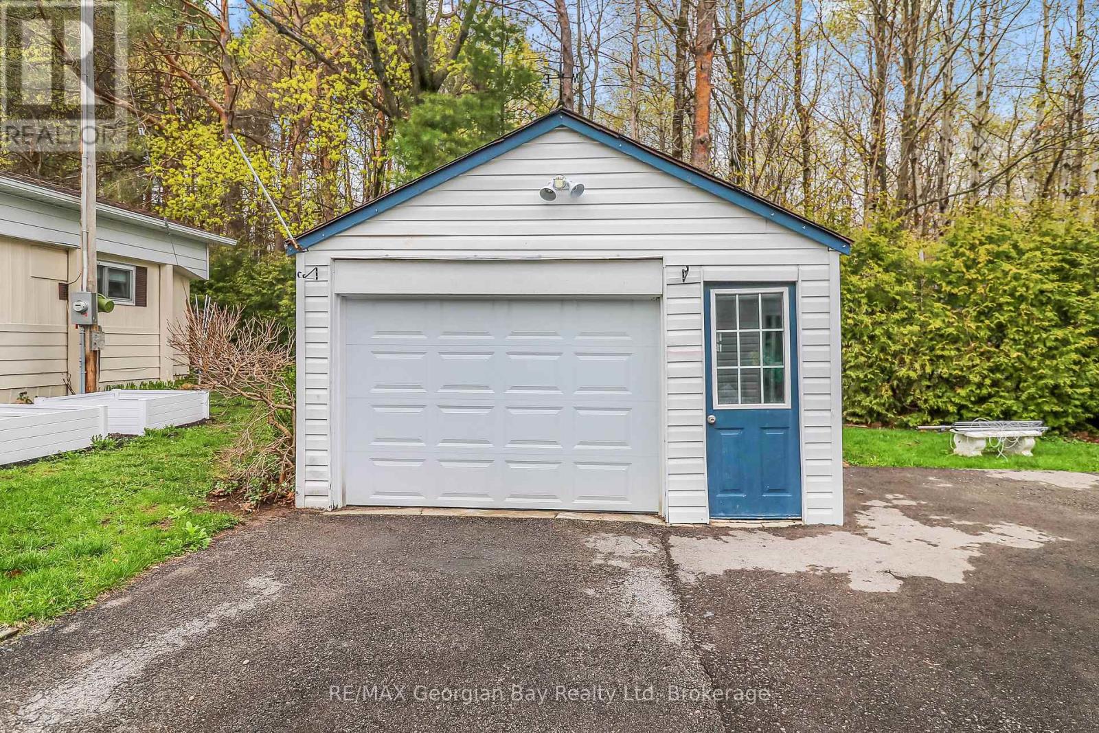 #33 525 MIDLAND POINT ROAD - 3
