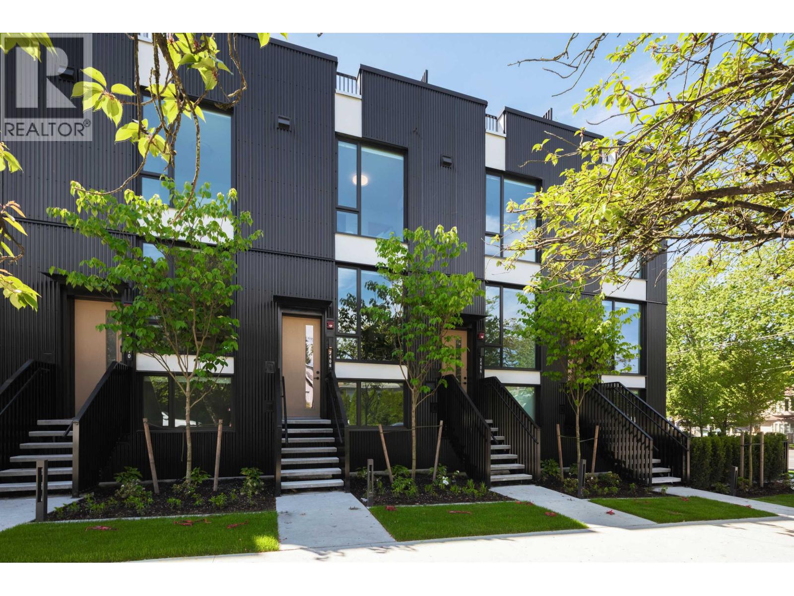 2408 E 12TH AVENUE, Vancouver