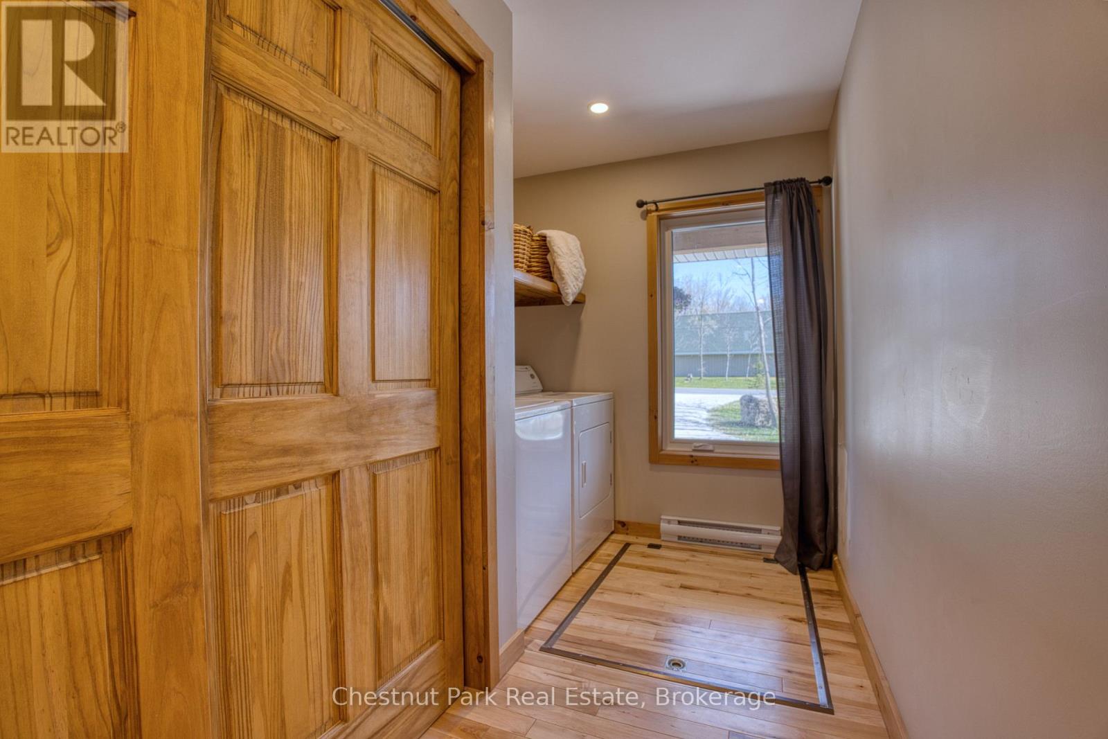 23 MAPLE DRIVE - 20