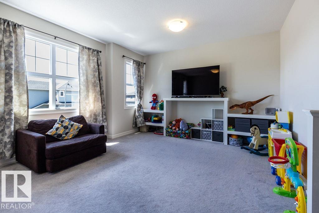 14207 138 ST NW NW, Edmonton