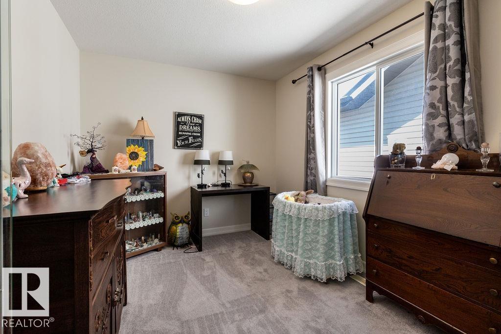 14207 138 ST NW NW, Edmonton