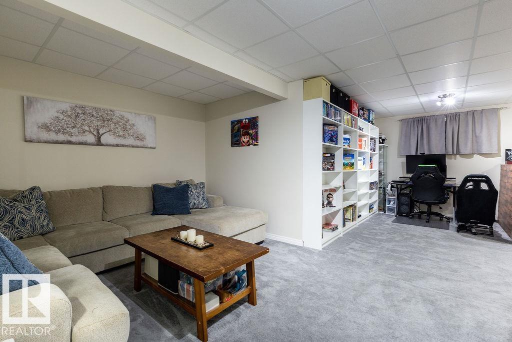 14207 138 ST NW NW, Edmonton