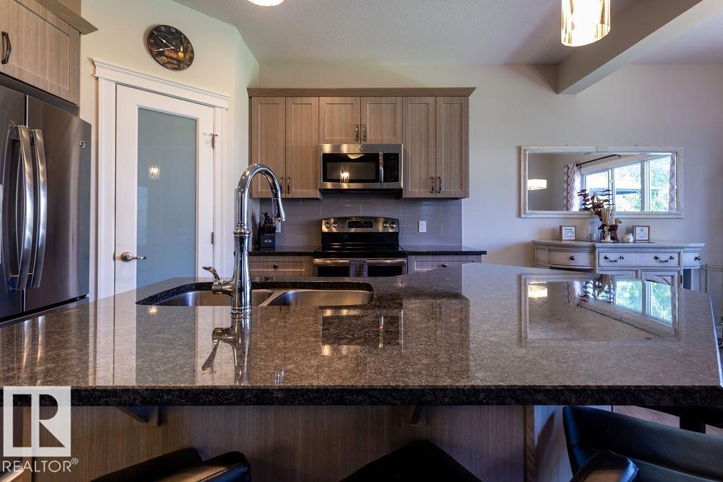 14207 138 ST NW NW, Edmonton