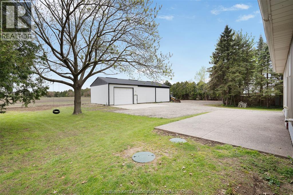 864 MCNAUGHTON AVENUE East - 26