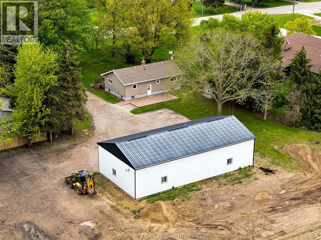 864 MCNAUGHTON AVENUE East - 37