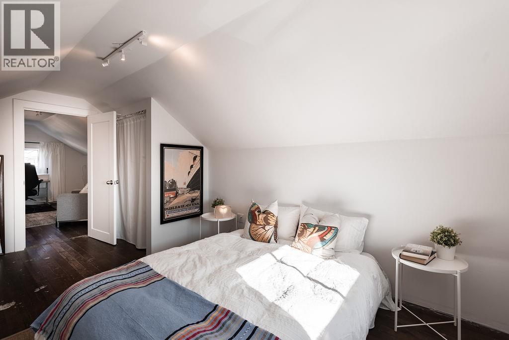 2867 E GEORGIA STREET, Vancouver