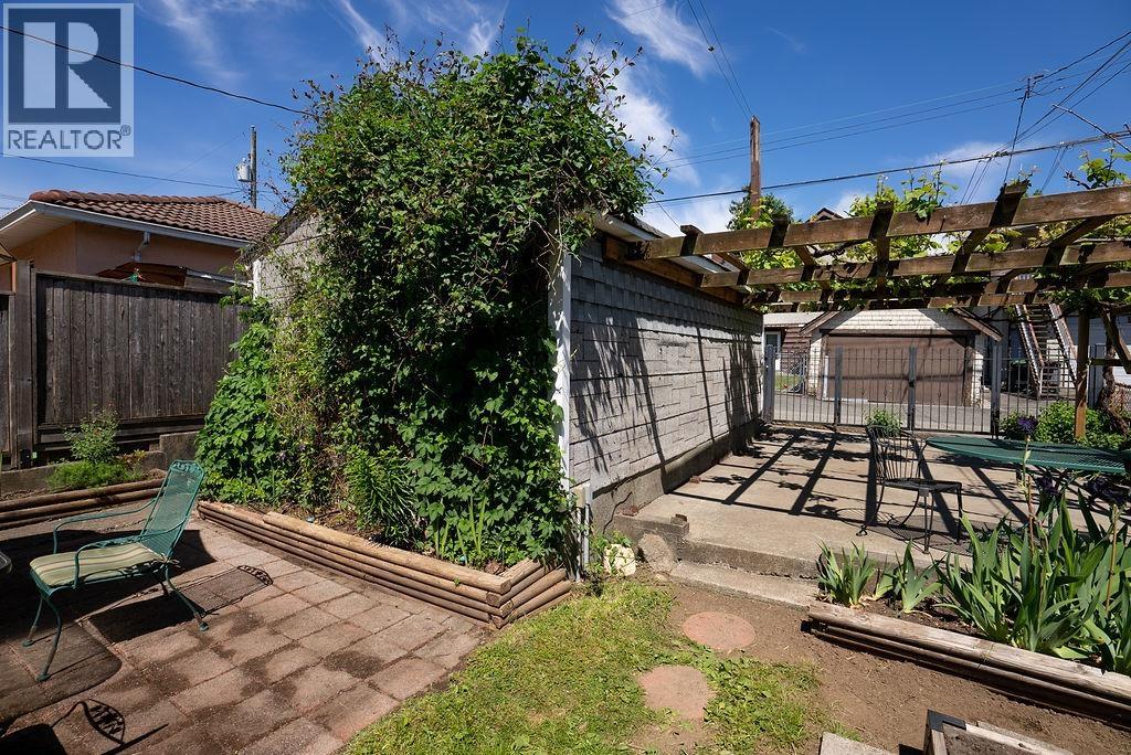 2867 E GEORGIA STREET, Vancouver