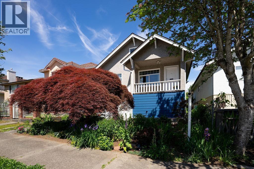 2867 E GEORGIA STREET, Vancouver