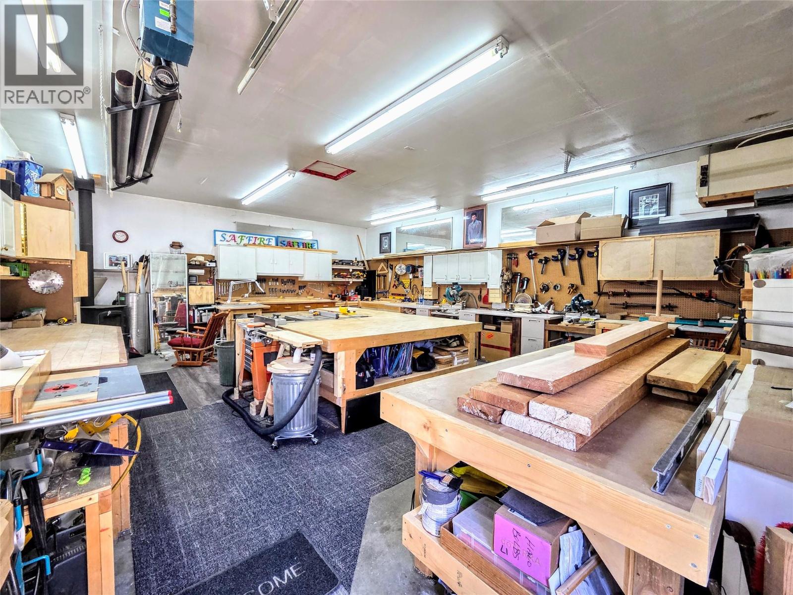 810 Swansea Road - 31