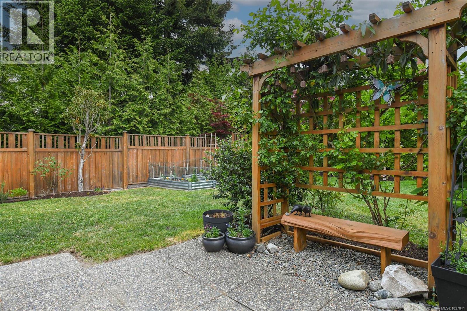 1135 Crown Isle Blvd, Courtenay
