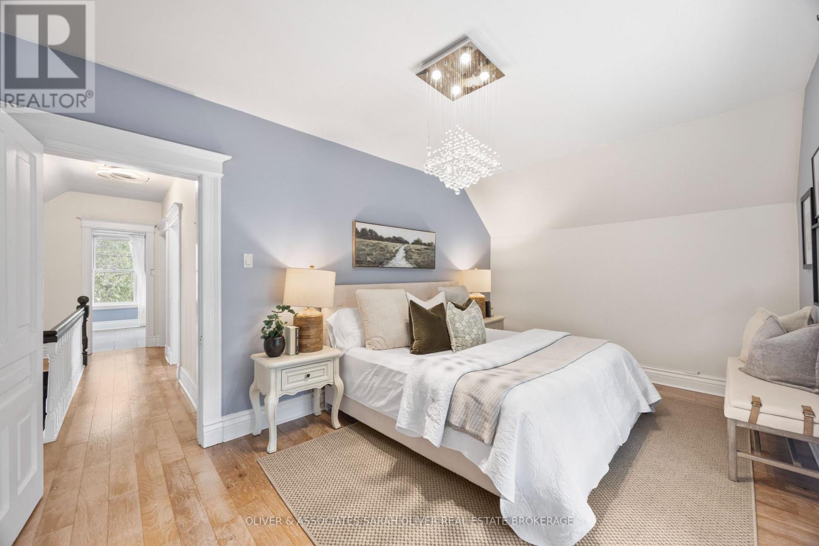 28 RENWICK AVENUE - 20