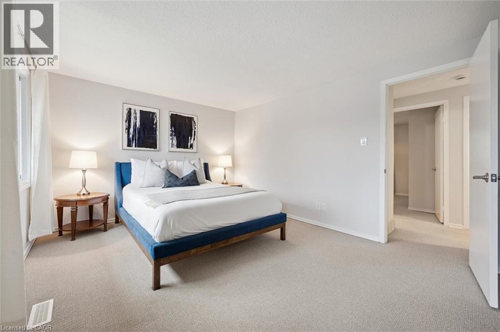 375 KINGSCOURT Drive Unit# 27, Waterloo, Ontario, N2K3N7 — Photo 34