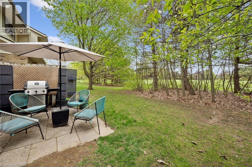375 KINGSCOURT Drive Unit# 27, Waterloo, Ontario, N2K3N7 — Photo 24