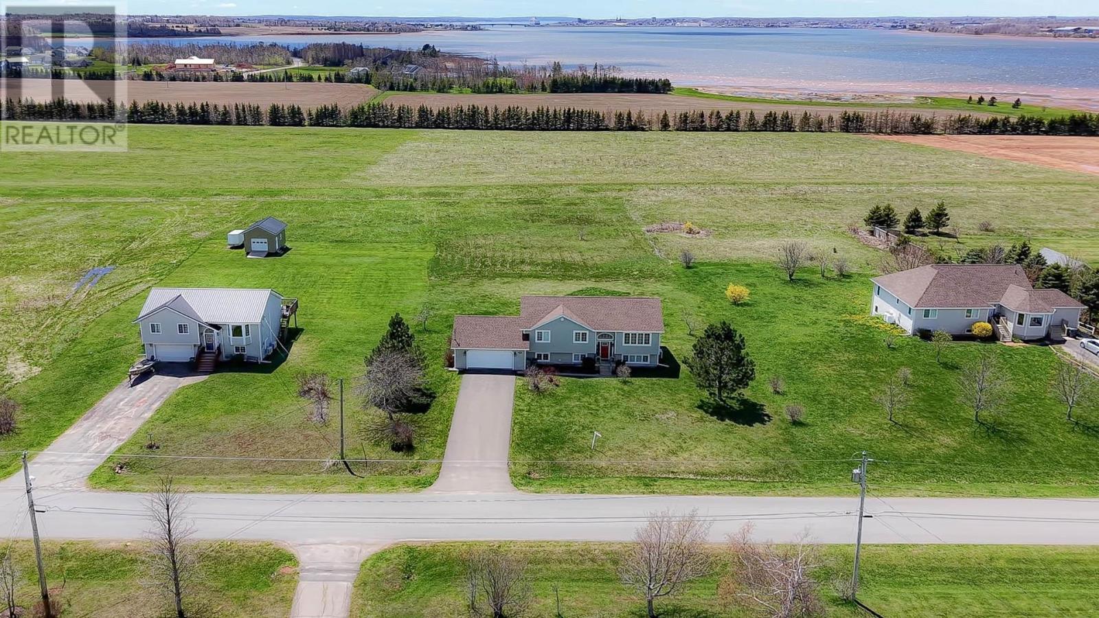 287 Richard Douglas Drive, Mermaid — photo 2