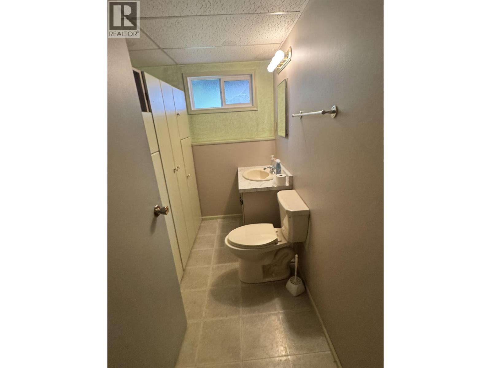 1407 RAVEN Street, Stewart