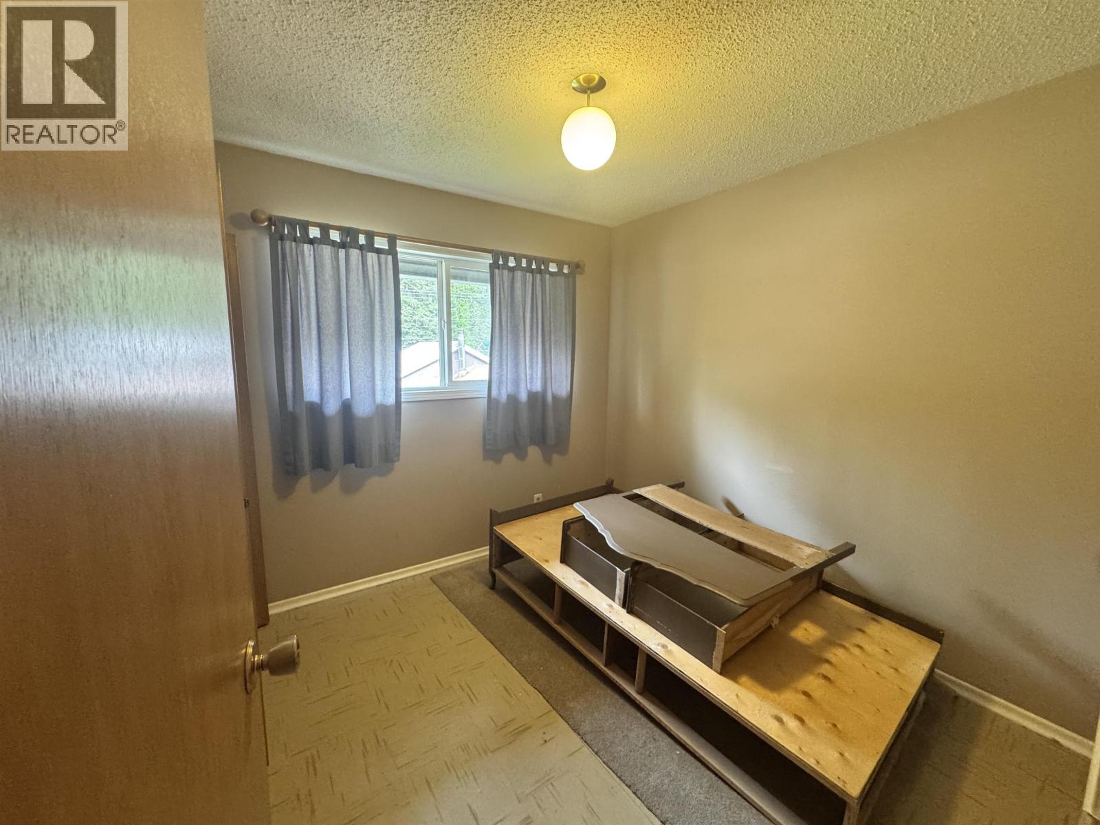 1407 RAVEN Street, Stewart