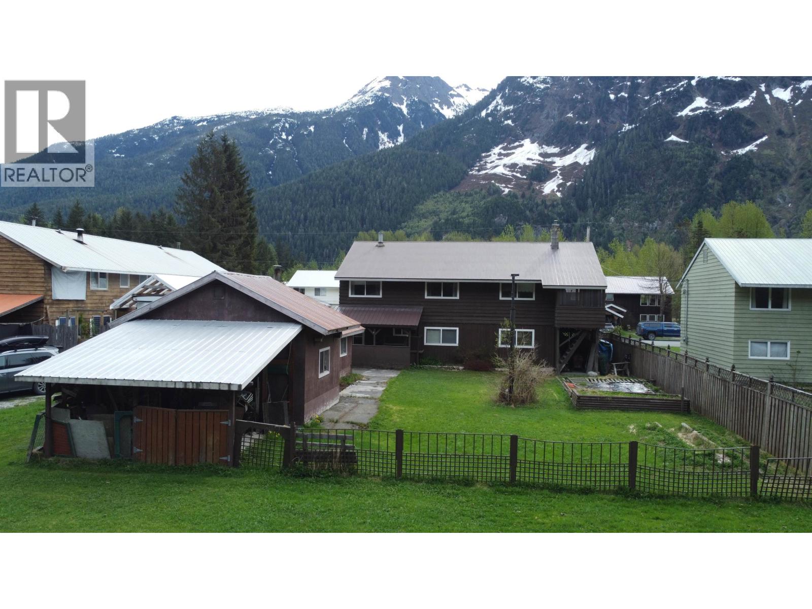 1407 RAVEN Street, Stewart