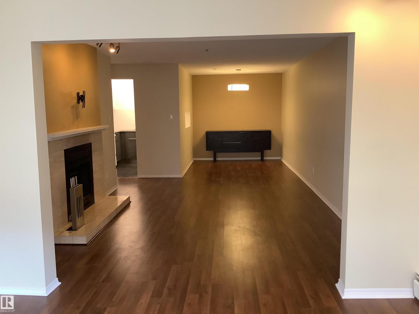 #207 10171 119 ST NW - 12
