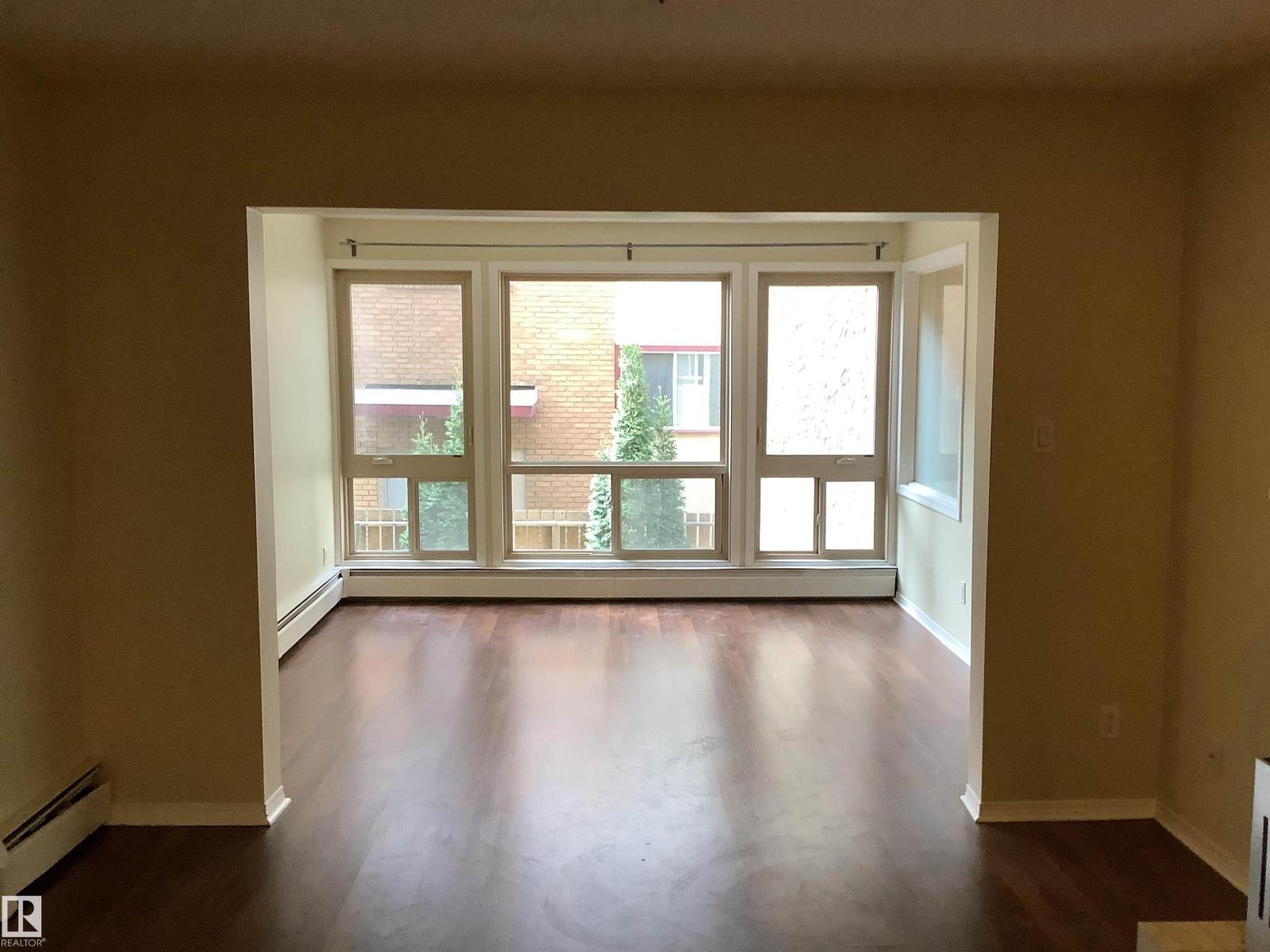 #207 10171 119 ST NW - 16