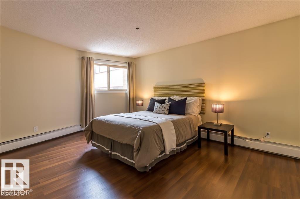 #207 10171 119 ST NW - 6