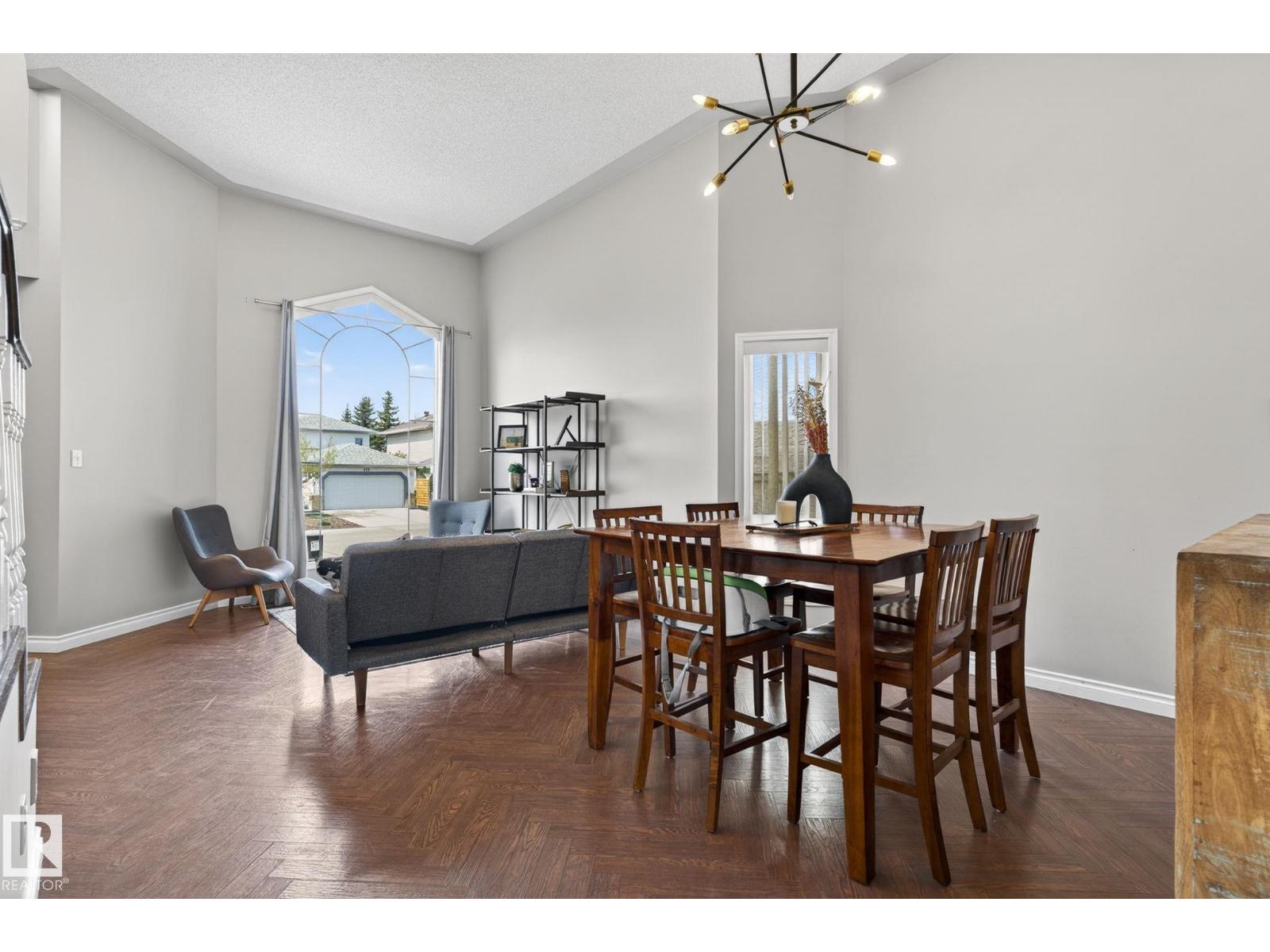 907 115 ST NW NW - 10