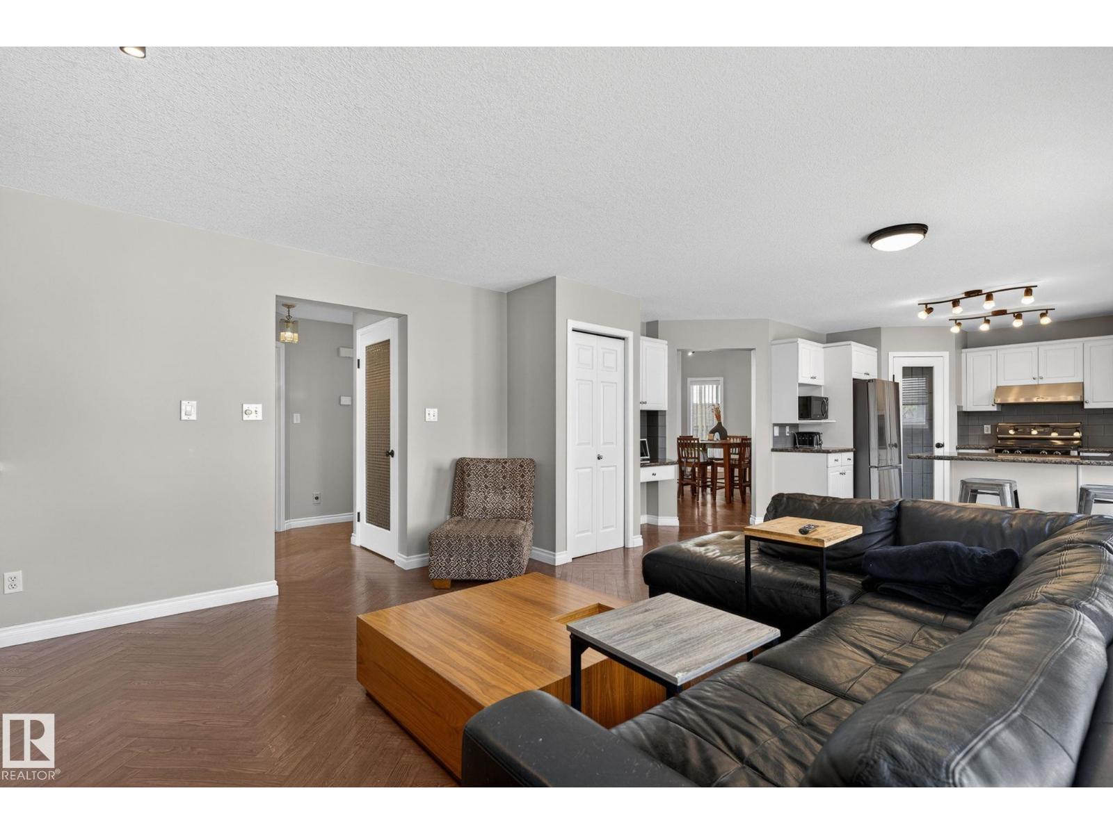 907 115 ST NW NW - 25