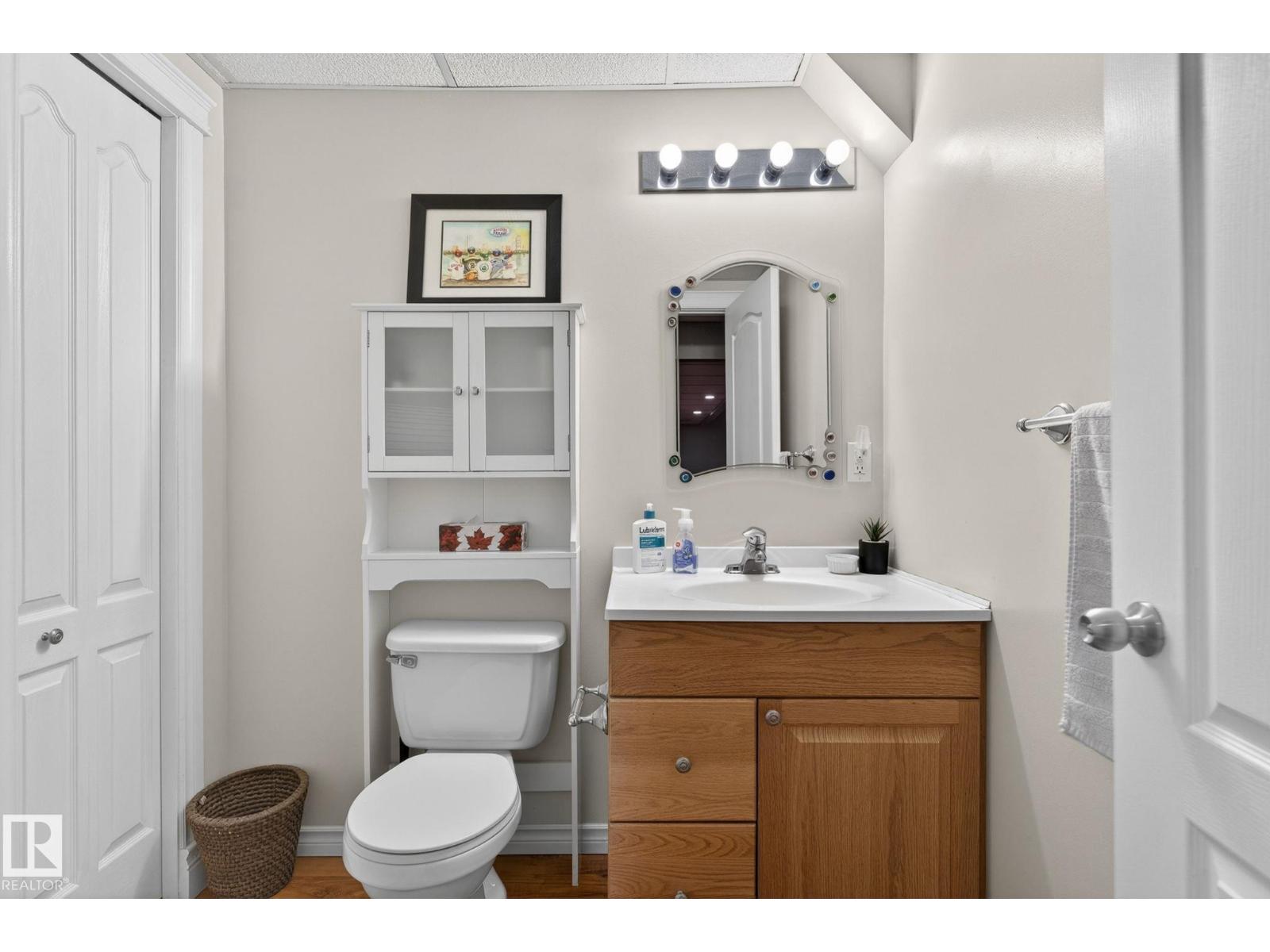 907 115 ST NW NW - 45