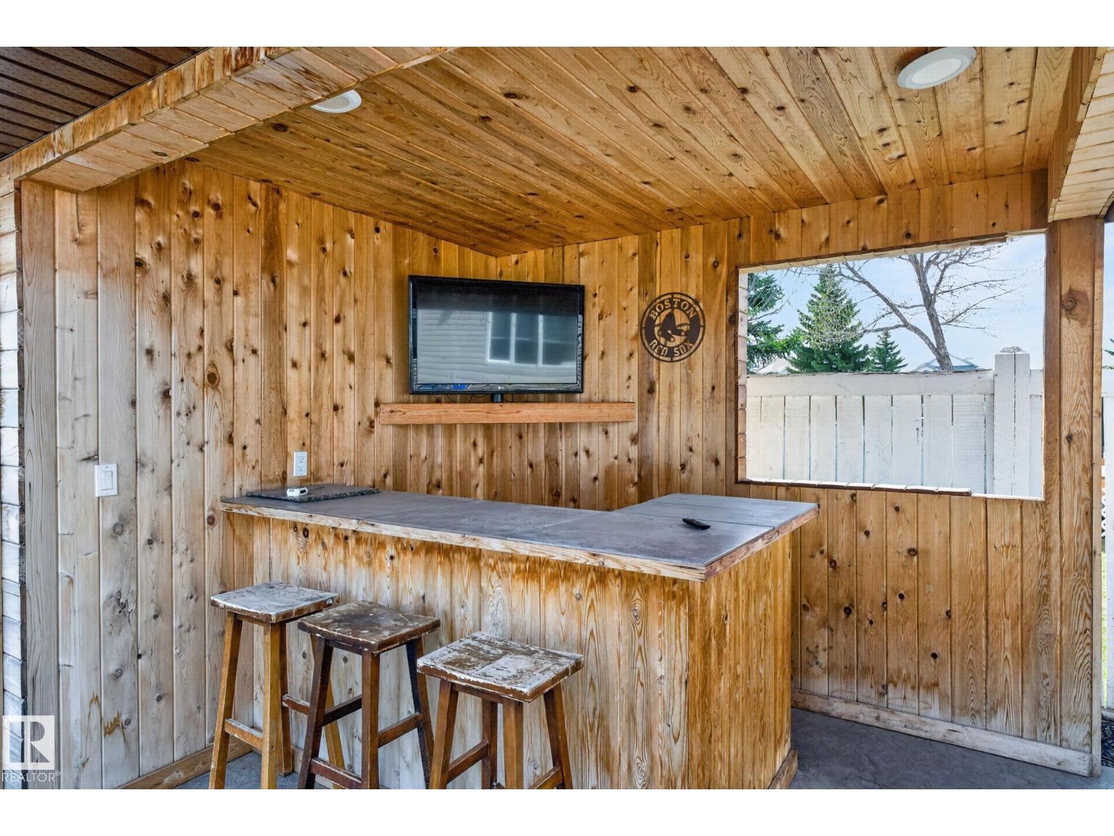 907 115 ST NW NW - 49