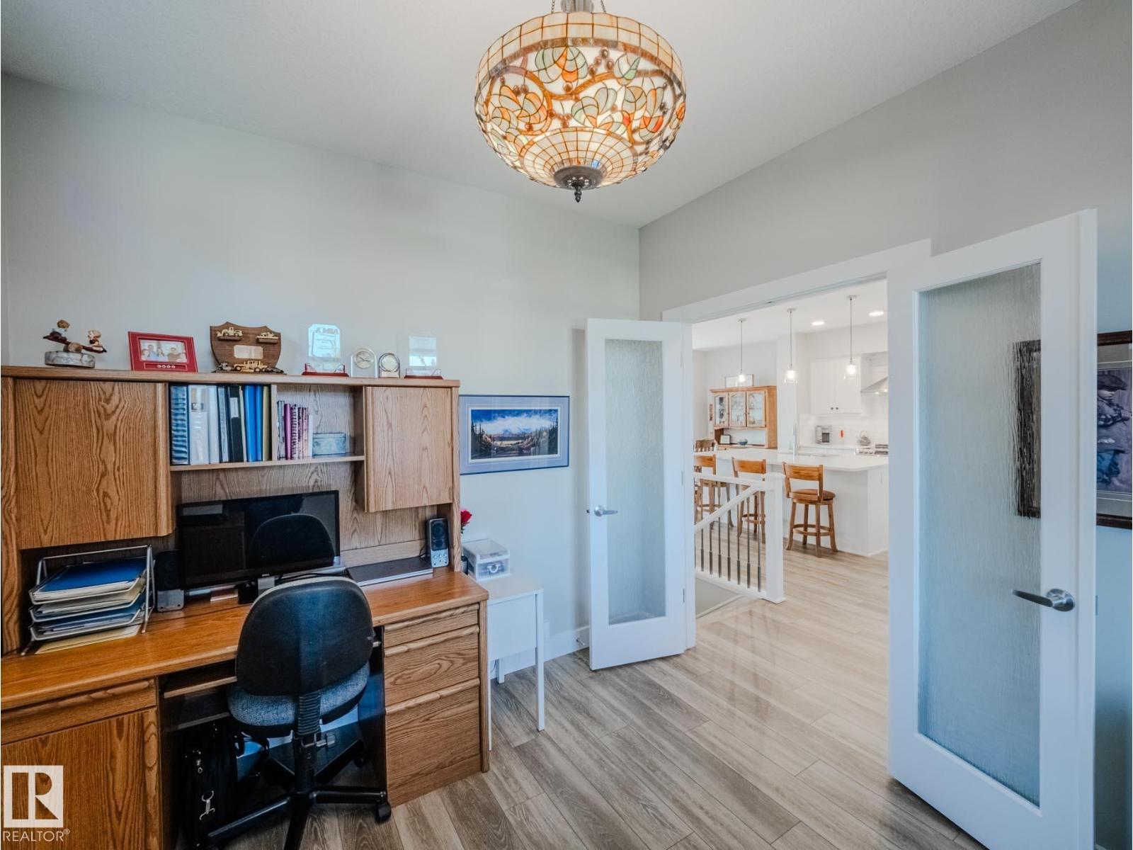153 RANKIN DR, St. Albert